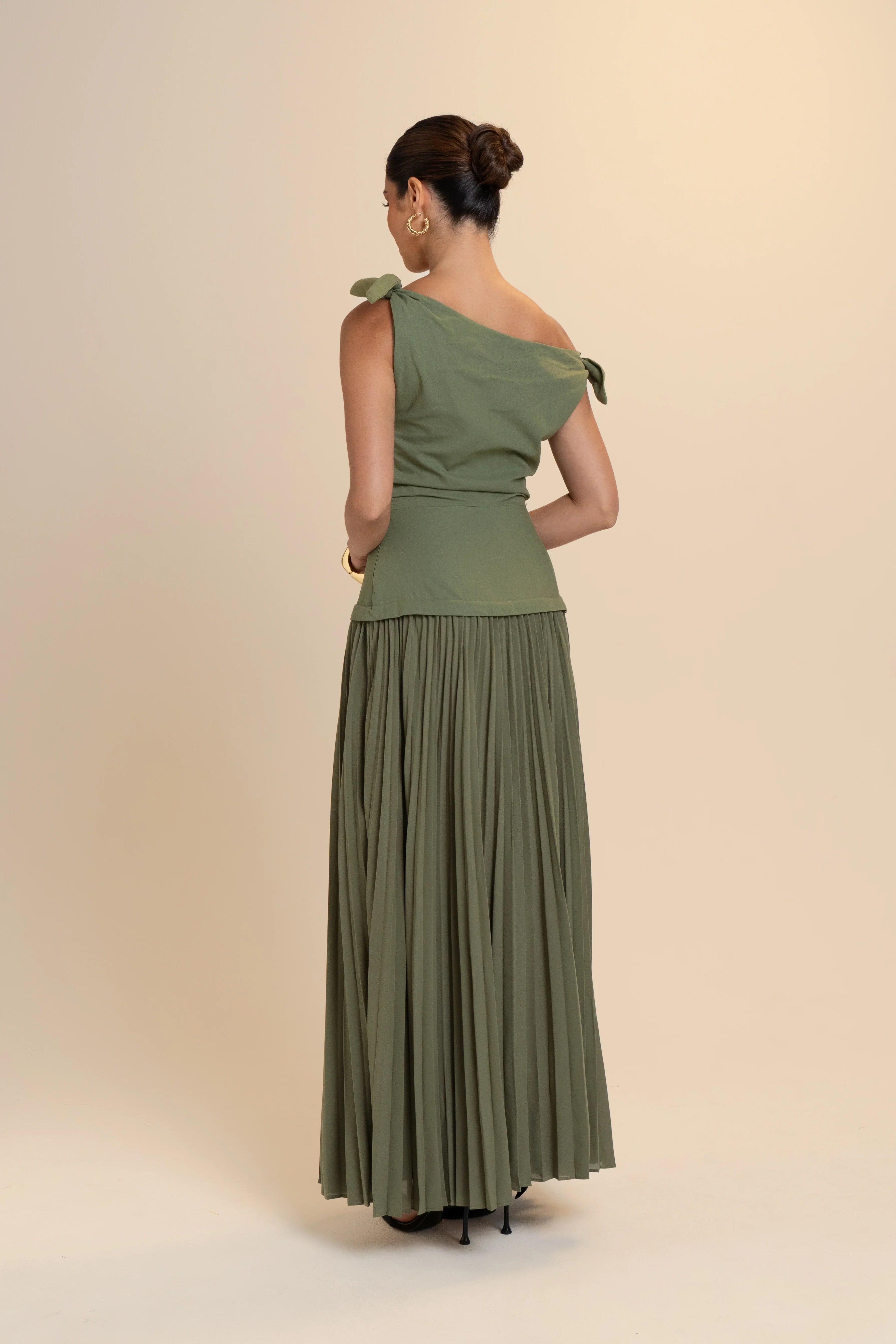 Ophelia Drop Shoulder Pleated Maxi Dress