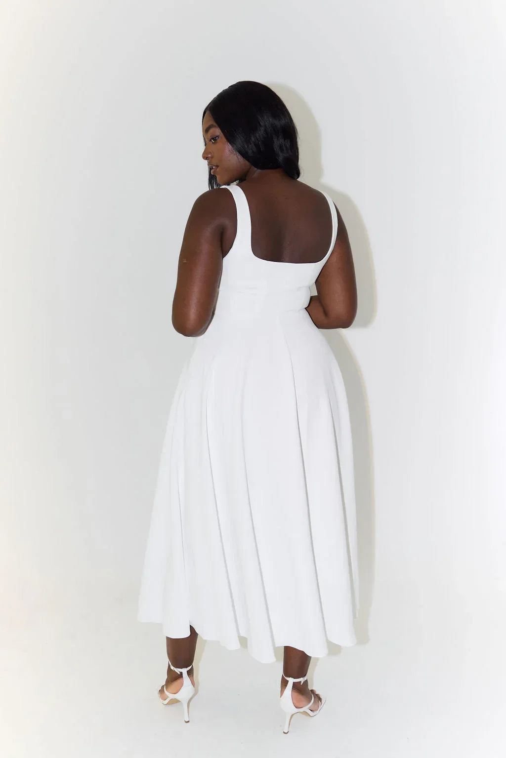 Women’S Midi Dress – Flattering Fit – Cinched Waist – Flowing Silhouette